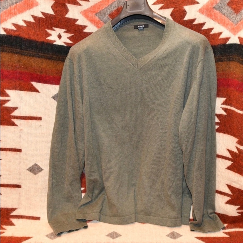 Alfani Sweater